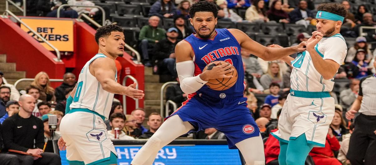 Detroit Pistons defeated Charlotte Hornets 98-94 to win 2 games in a row
