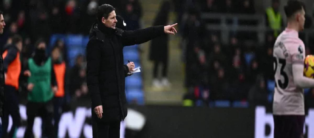 奥利弗·格拉斯纳认为球队在禁区内犯了太多错误