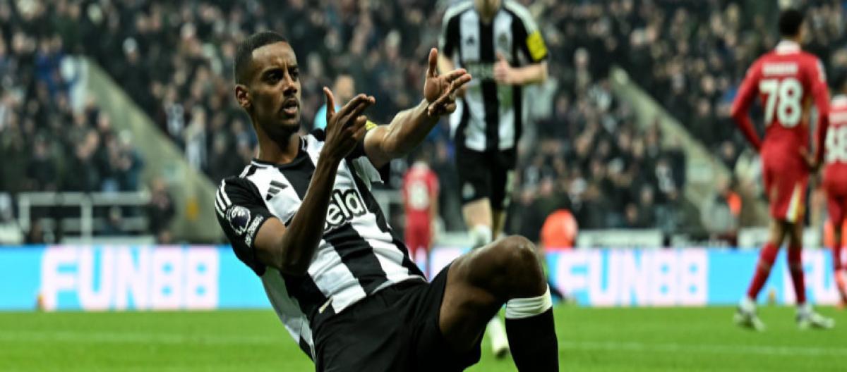 Newcastle United CEO: No intention to sell Isaac, contract extension to be discussed this summer