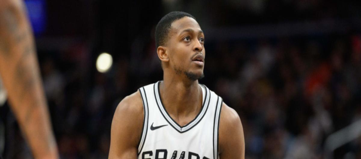 Fox: I will have to undergo surgery one day, but the timing will depend on the situation