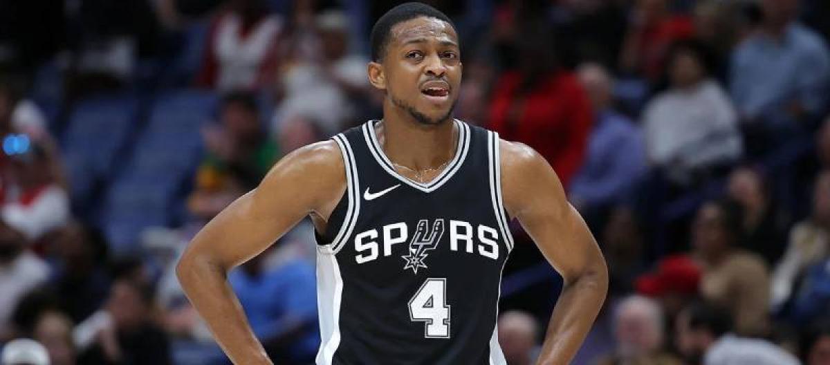 德阿隆·福克斯因左手小指受伤赛季报销