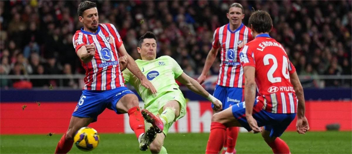 La Liga - Ferran Torres scores twice as Barcelona beat Atletico Madrid 4-2