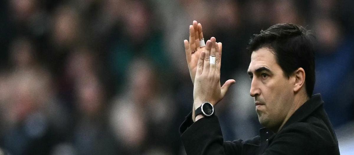 《每日电讯报》：波斯特科格鲁前景不明，伊劳拉和席尔瓦或成潜在继任者