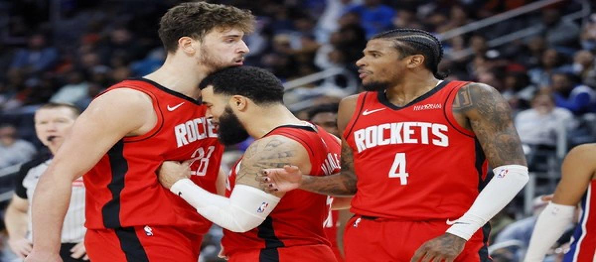 The Rockets returned to the playoffs after five years and won 50 games, ranking second in the Western Conference