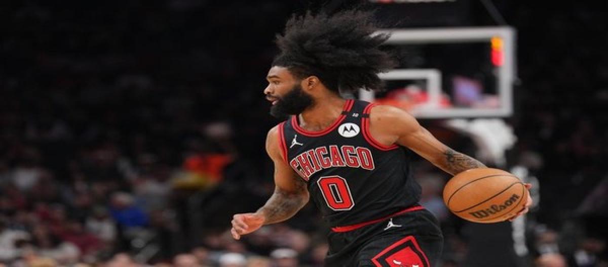 Kobe White scored 37 points with 12 of 16 shots and three-pointers to help the Bulls beat the Hornets