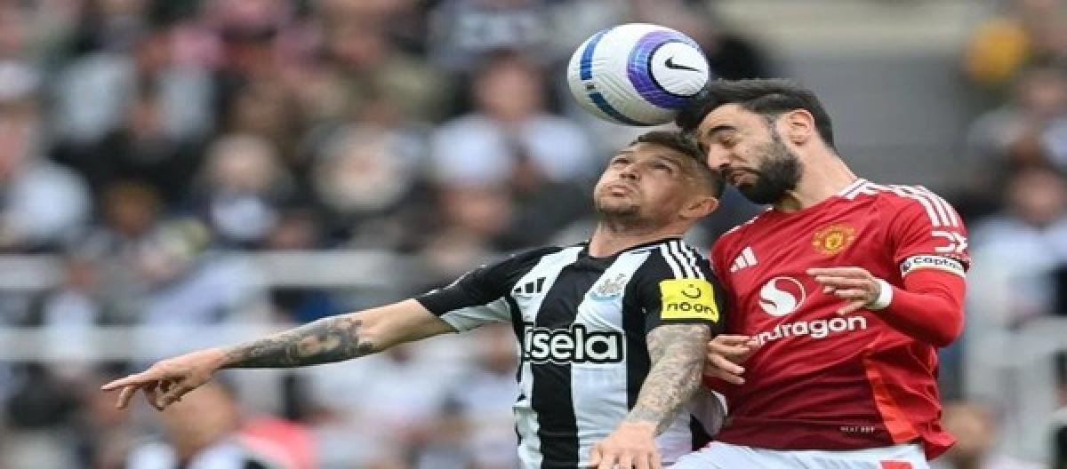 Premier League Round 32: Newcastle United beat Manchester United 4-1 to complete the season double