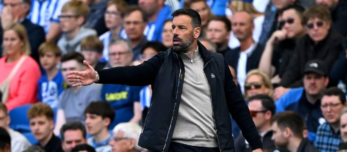 Ruud van Nistelrooy proud of his players' performance