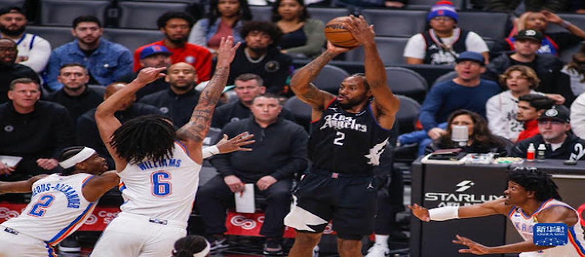 Thunder wins 68 games and wins the regular season championship. Clippers win in overtime and Warriors face difficulties in the play-offs again.
