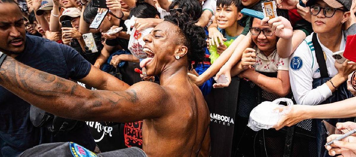 Chinese e-sports fans gave up their love for their idol, and IShowSpeed received signed uniforms from the entire The MongolZ team.