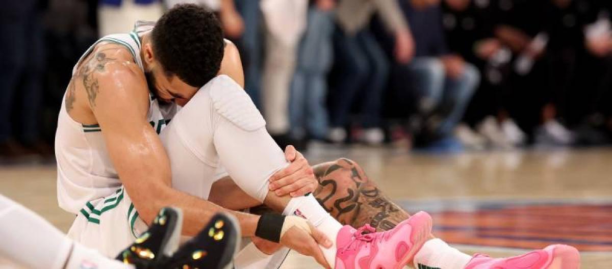 波士顿凯尔特人球星杰森·塔图姆接受手术修复右脚跟腱
