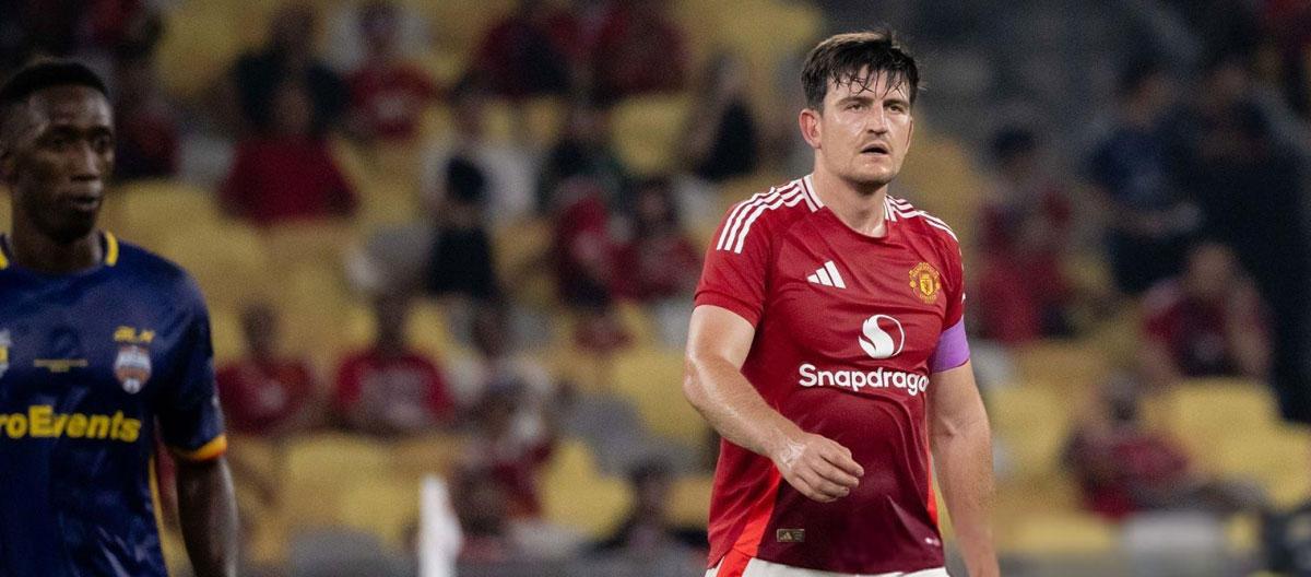 ◤Post-season friendly◢ Maung Maung Lwin volleys and scores, ASEAN All-Stars embarrassed Manchester United with a shock 1-0 win..