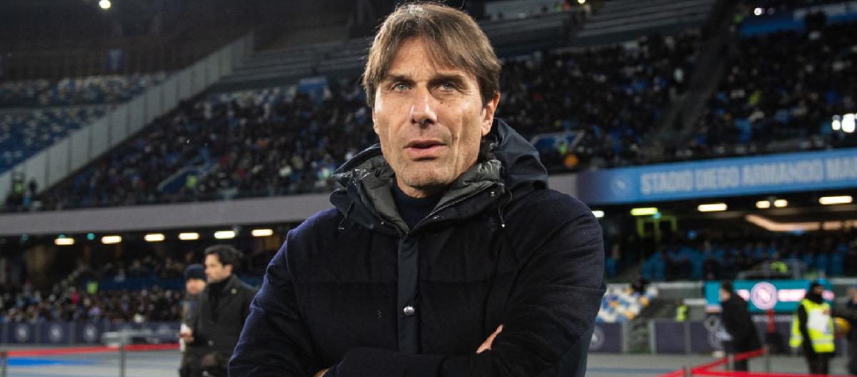 Antonio Conte ultimately chooses to stay in charge of Napoli