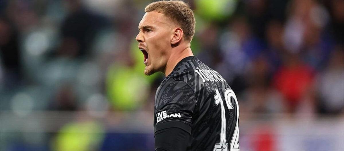 约根森：这一年让我成为更出色的门将