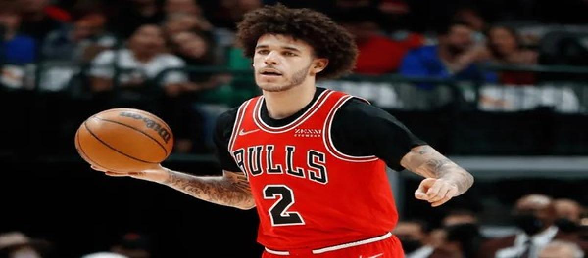 Lonzo Ball continues to wear the No. 2 jersey, taking over from Jerome to continue the Cavaliers legacy