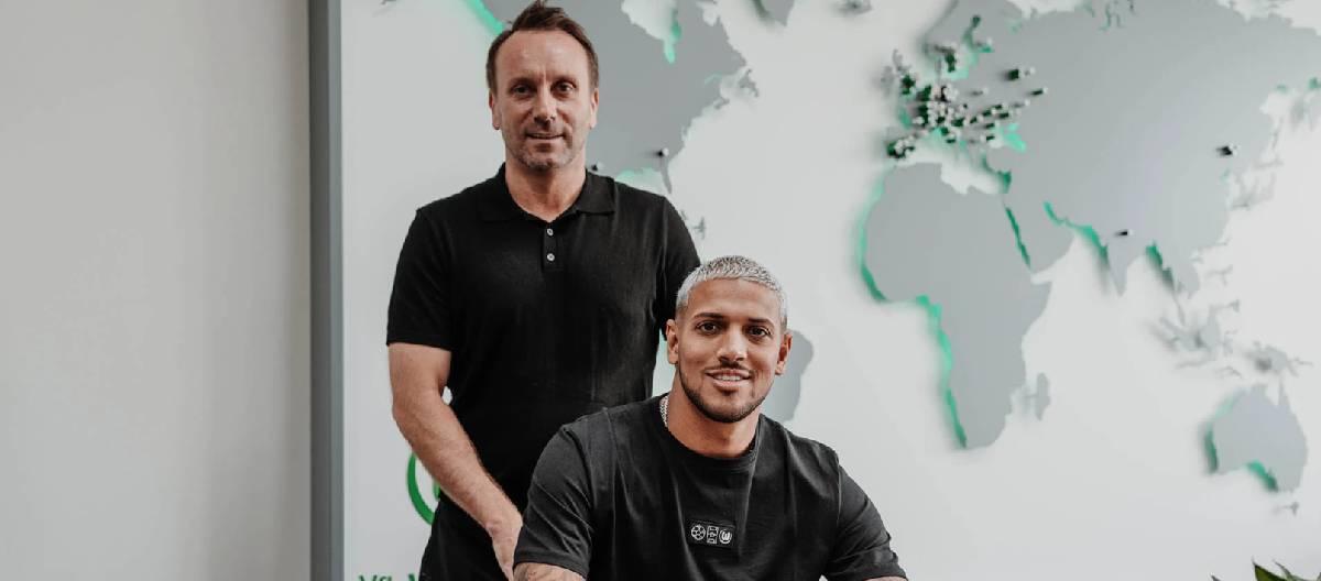 沃尔夫斯堡宣布签下中场球员维尼修斯·索萨