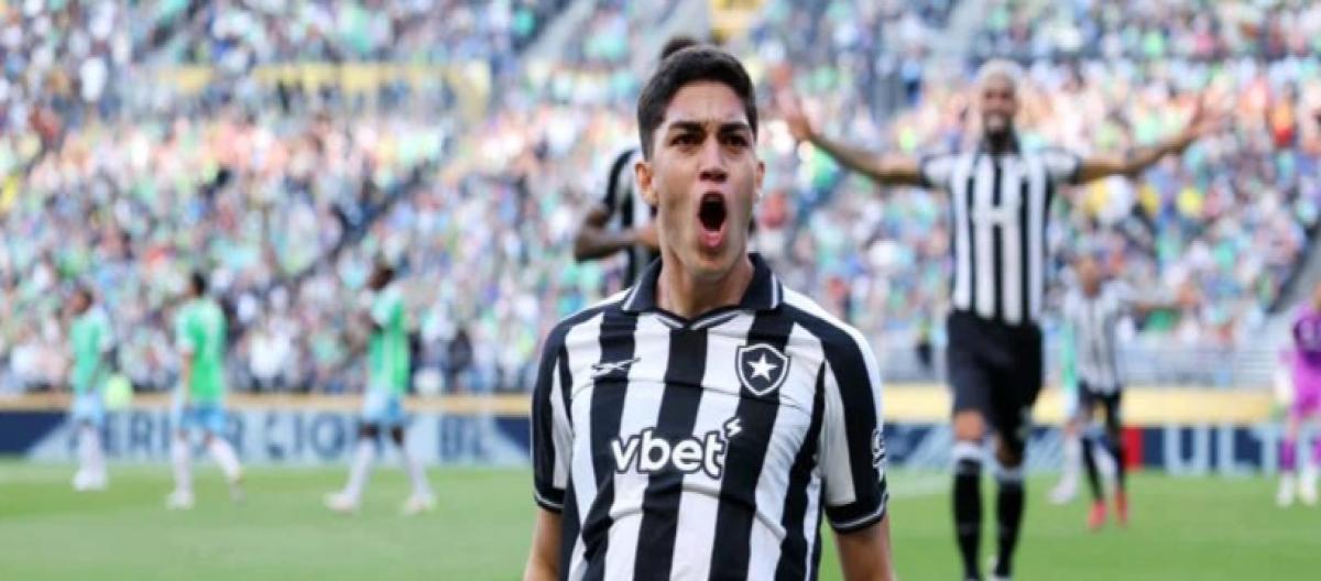 Nottingham Forest officially announced the signing of Brazilian defender Jair Cunha on a five-year contract