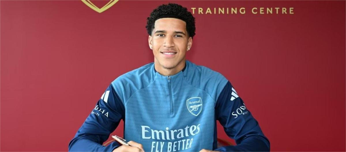 Demian Augustin wants to prove his quality after signing professional contract with Arsenal