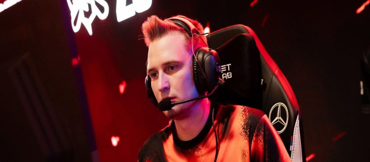 FNC官方：Humanoid转入替补席，原T1二队中单Poby正式加盟