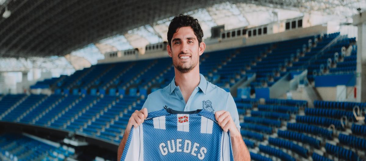 Wolves winger Gonzalo Guedes officially joins Real Sociedad for a transfer fee of up to €6 million