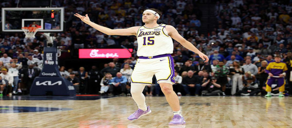 Lakers reporter predicts that Reeves' next contract may exceed 30 million annual salary