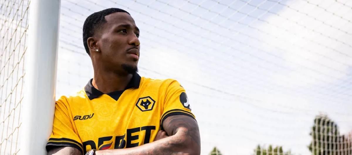 狼队宣布签下杰克逊·查卓瓦，双方签订了一份为期5年的合同