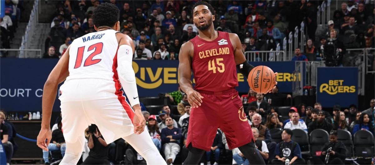 Donovan Mitchell scores 35 points as Cleveland Cavaliers defeat Detroit Pistons 116-95