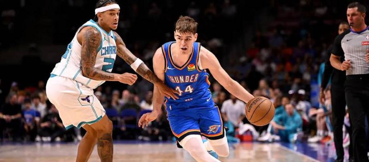 Oklahoma City Thunder star Topic has been diagnosed with testicular cancer. The team is fully supporting him in his fight against the disease and his return to the court.