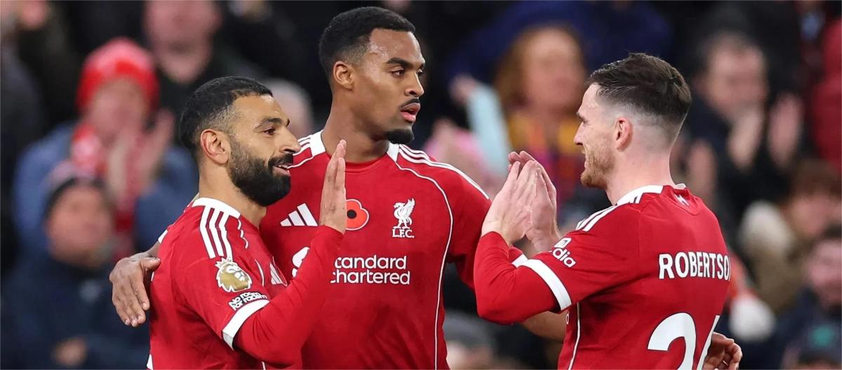 英超联赛——萨拉赫建功　利物浦2比0战胜阿斯顿维拉