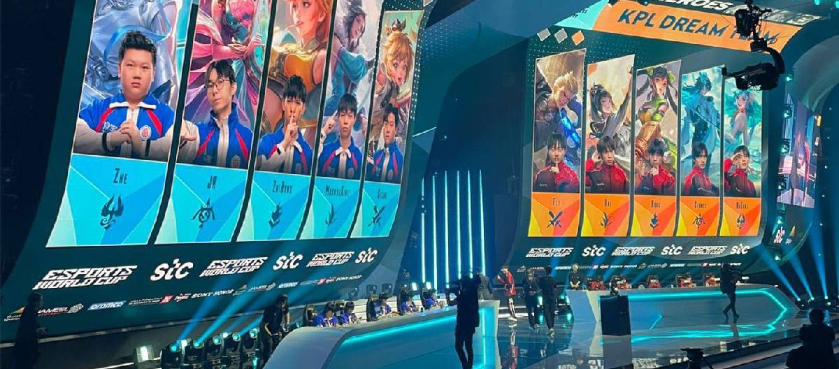 Join the KIC 2025 event and win skins by betting on Wishing Coins in ranked matches.