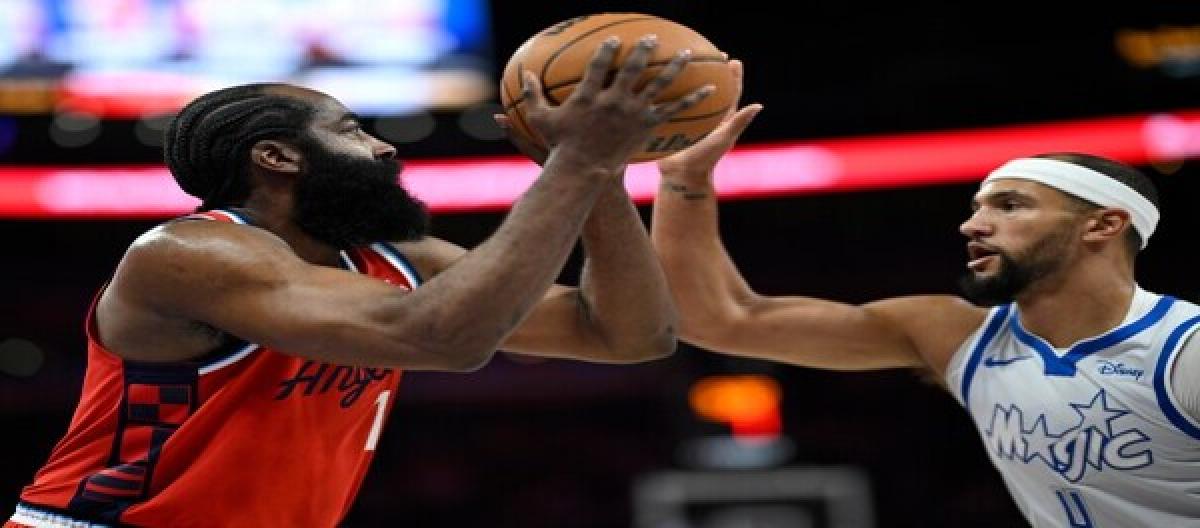 哈登31+5+8难救主 快船101-129不敌魔术吞三连败