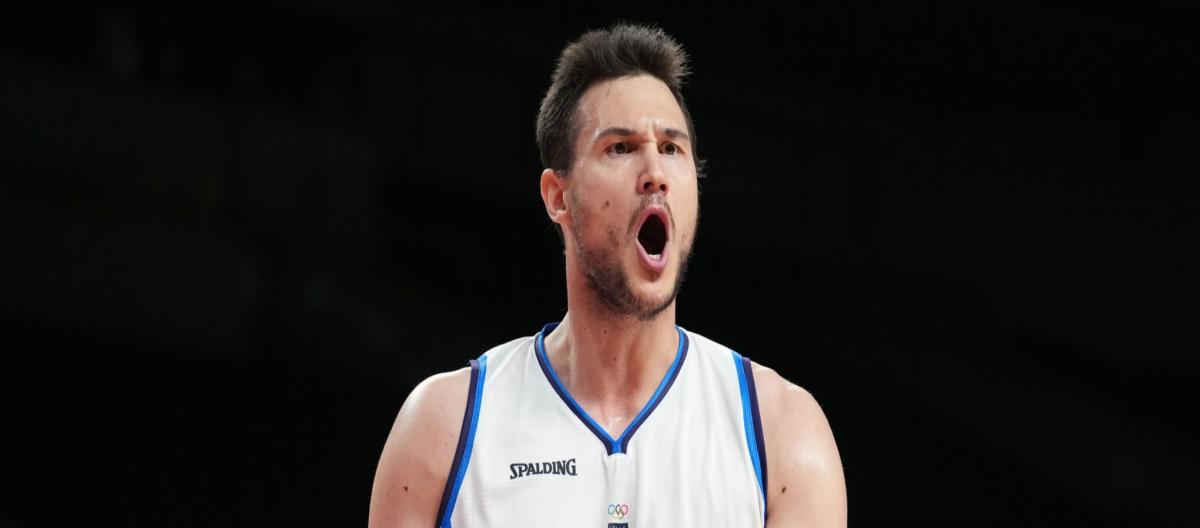 Former NBA sharpshooter Gallinari announced his retirement at the age of 37.