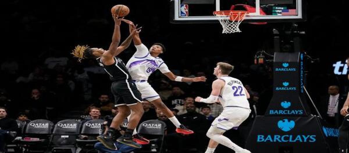 Lauri Markkanen and Paul George combined for 59 points as the Jazz rallied to defeat the Nets 123-110.