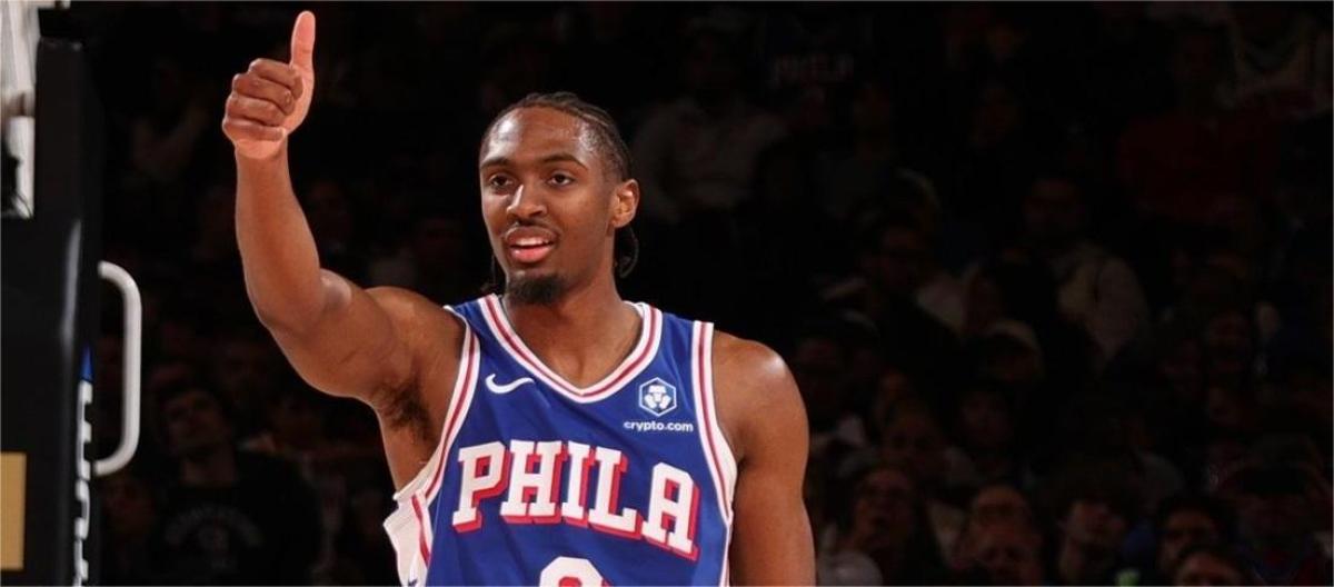 76人主帅尼克·纳斯称赞泰里斯·马克西总能点燃球队的斗志