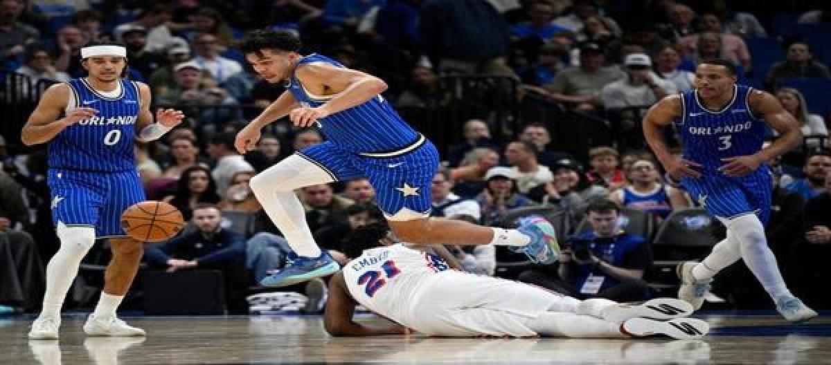 马克西29分领衔 76人以103-91战胜魔术