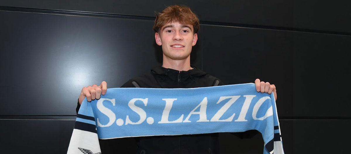 Lazio officially announce the signing of Poland U19s international attacking midfielder wonderkid Adrian Przyborek..