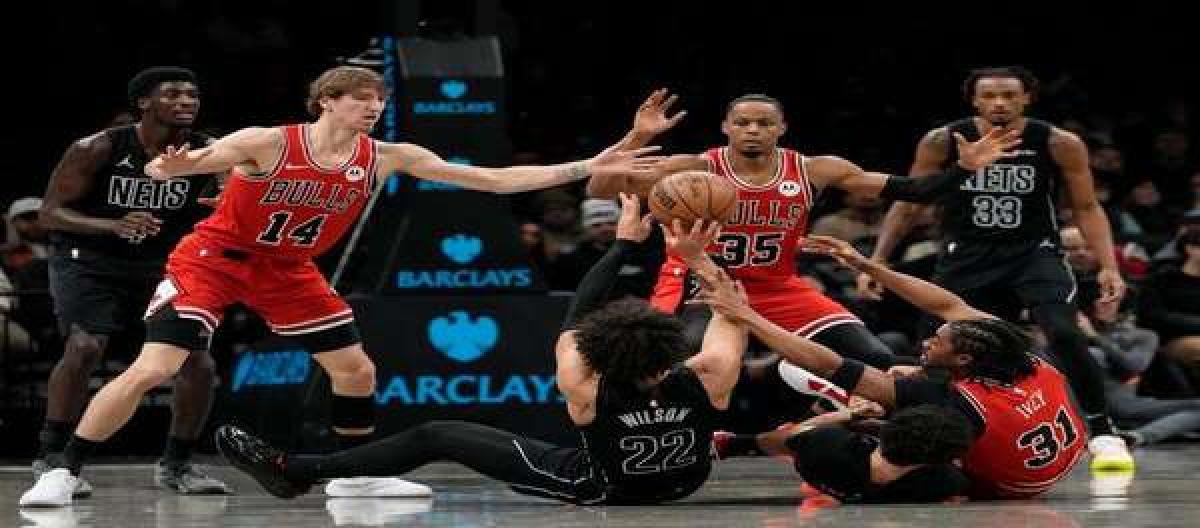 Claxton exploded for 28 points as the Nets defeated the Bulls 123-115.