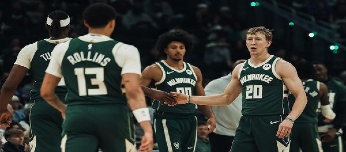 阿伦27分难阻失利 雄鹿以118-116险胜骑士 阿伦27分难阻失利 雄鹿以118-116险胜骑士