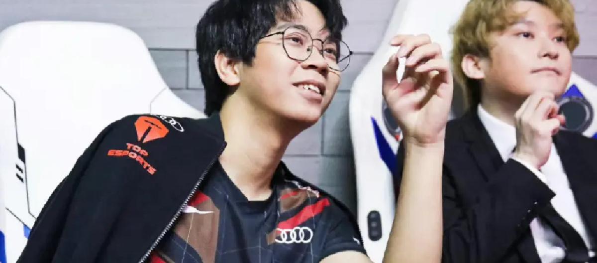 League of Legends: DaHuang's live stream comments were exposed by netizens for loopholes, confirming that the LPL region has no future.