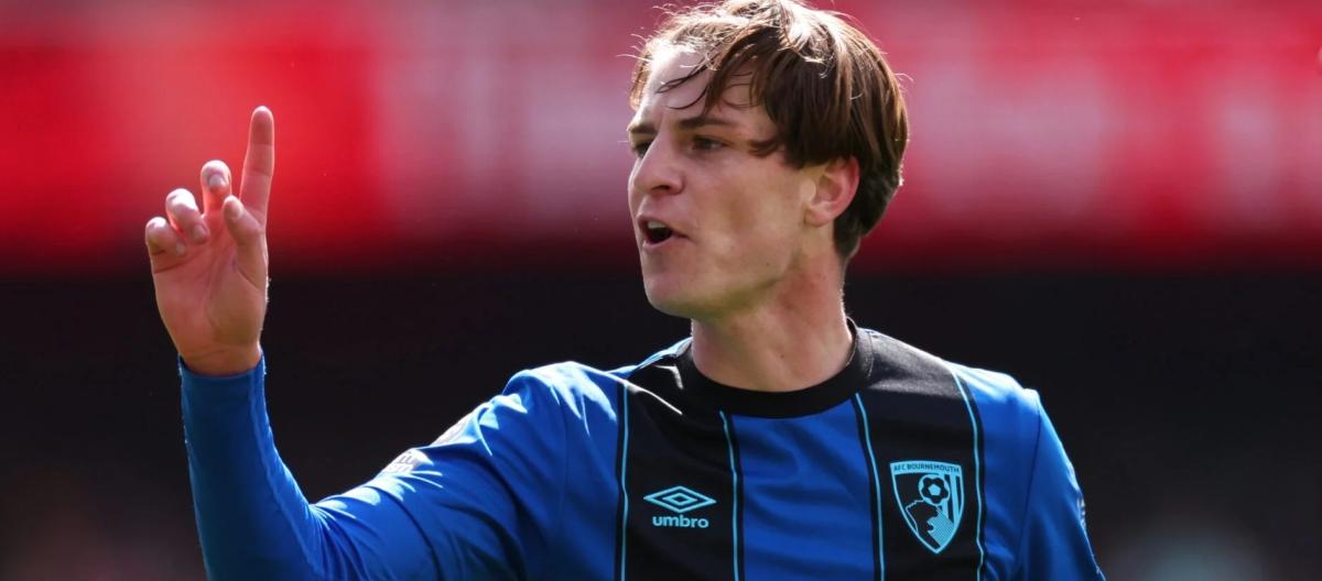 Alex Scott helped Bournemouth beat Arsenal's Iraola: He put in a lot of effort to reach this level. Alex Scott helped Bournemouth beat Arsenal's Iraola: He put in a lot of effort to reach this level.