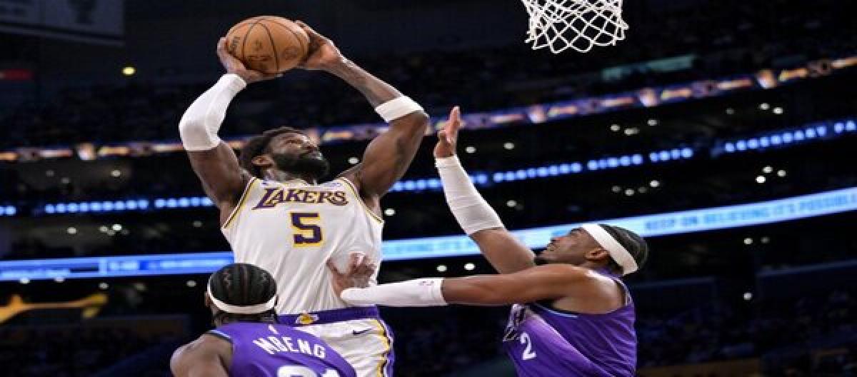 Sibwe's 29 points weren't enough to salvage the Lakers' victory, who easily defeated the Jazz 131-107. Sibwe's 29 points weren't enough to salvage the Lakers' victory, who easily defeated the Jazz 131-107.