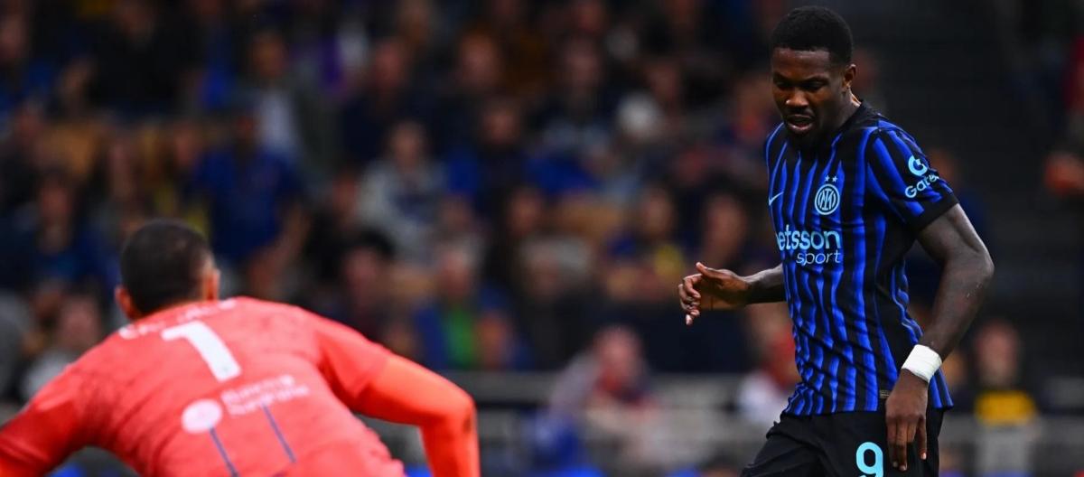 Serie A – Inter Milan thrashed Cagliari 3-0, securing Champions League qualification with five games to spare.