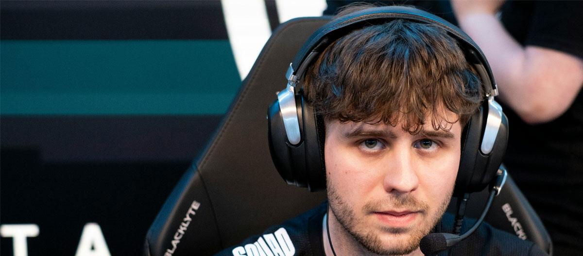 Counter Strike 2: 9INE benched rifler bnox.. Counter Strike 2: 9INE benched rifler bnox..