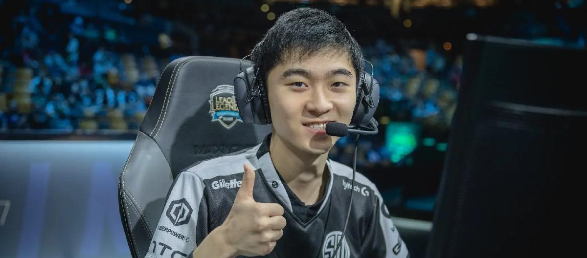 Pursuing an esports dream doesn't mean giving up your studies. Biofrost was admitted to Stanford University, becoming the most highly educated esports player. Pursuing an esports dream doesn't mean giving up your studies. Biofrost was admitted to Stanford University, becoming the most highly educated esports player.