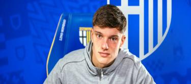 官方：帕尔马与18岁中卫乔瓦尼·里安尼续约至2029年6月