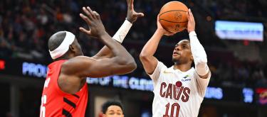 Cavaliers beat Portland Trail Blazers to win 10th straight game