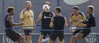 Barcelona coach Hansi Flick urges players to stay alert to win