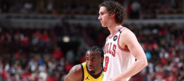 Josh Giddy sprained ankle against Indiana Pacers