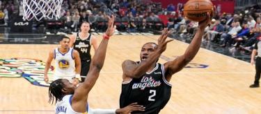 快船132-119力克骑士 莱昂纳德33分米切尔两双难救主