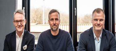 官方：斯图加特与主帅塞巴斯蒂安·赫内斯续约至2028年6月