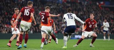 埃贝雷奇·埃泽很高兴能够为球队做出贡献